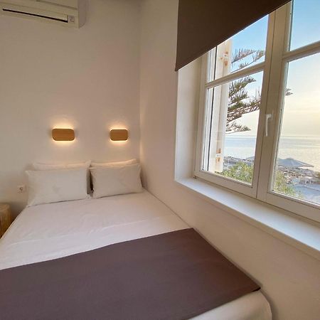 Lyra Seafront Apartment , Paroikia Town Center Экстерьер фото